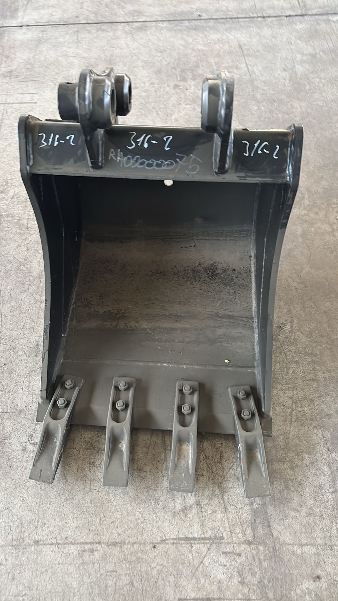 Benna per escavatore – Code 316-2, attacco 30 q