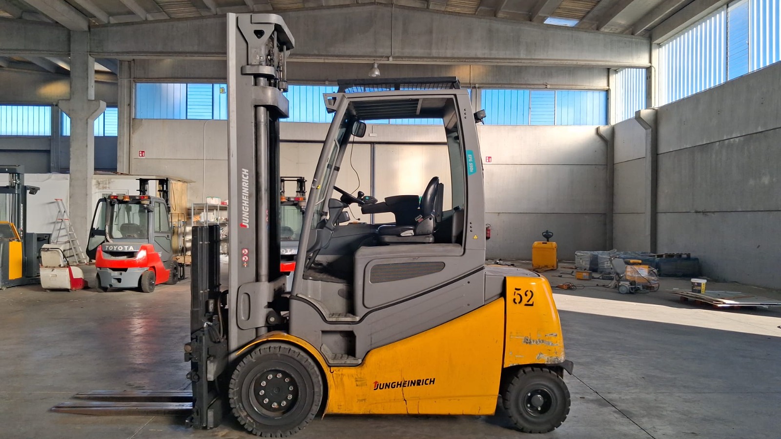 Muletto elettrico Jungheinrich EFG 550s – 6927